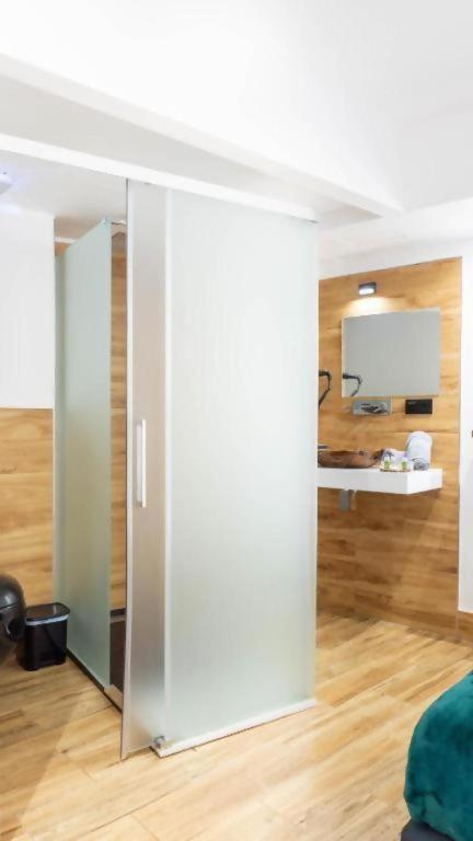 Ilustre Rooms Málaga Habitación foto
