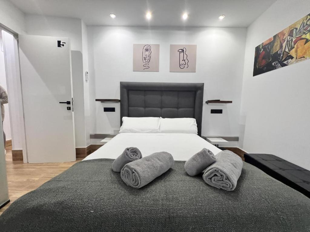 Ilustre Rooms Málaga Habitación foto